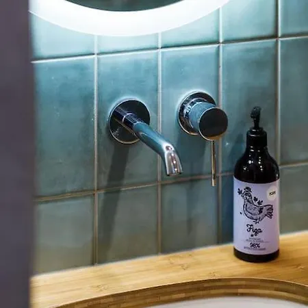 Garnizon Roberta Z Tarasem 格但斯克