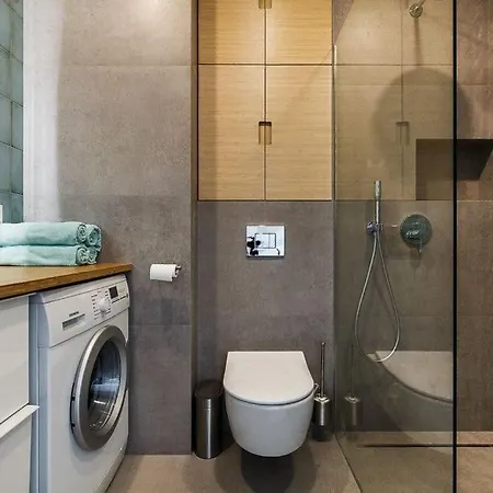 Garnizon Roberta Z Tarasem 公寓